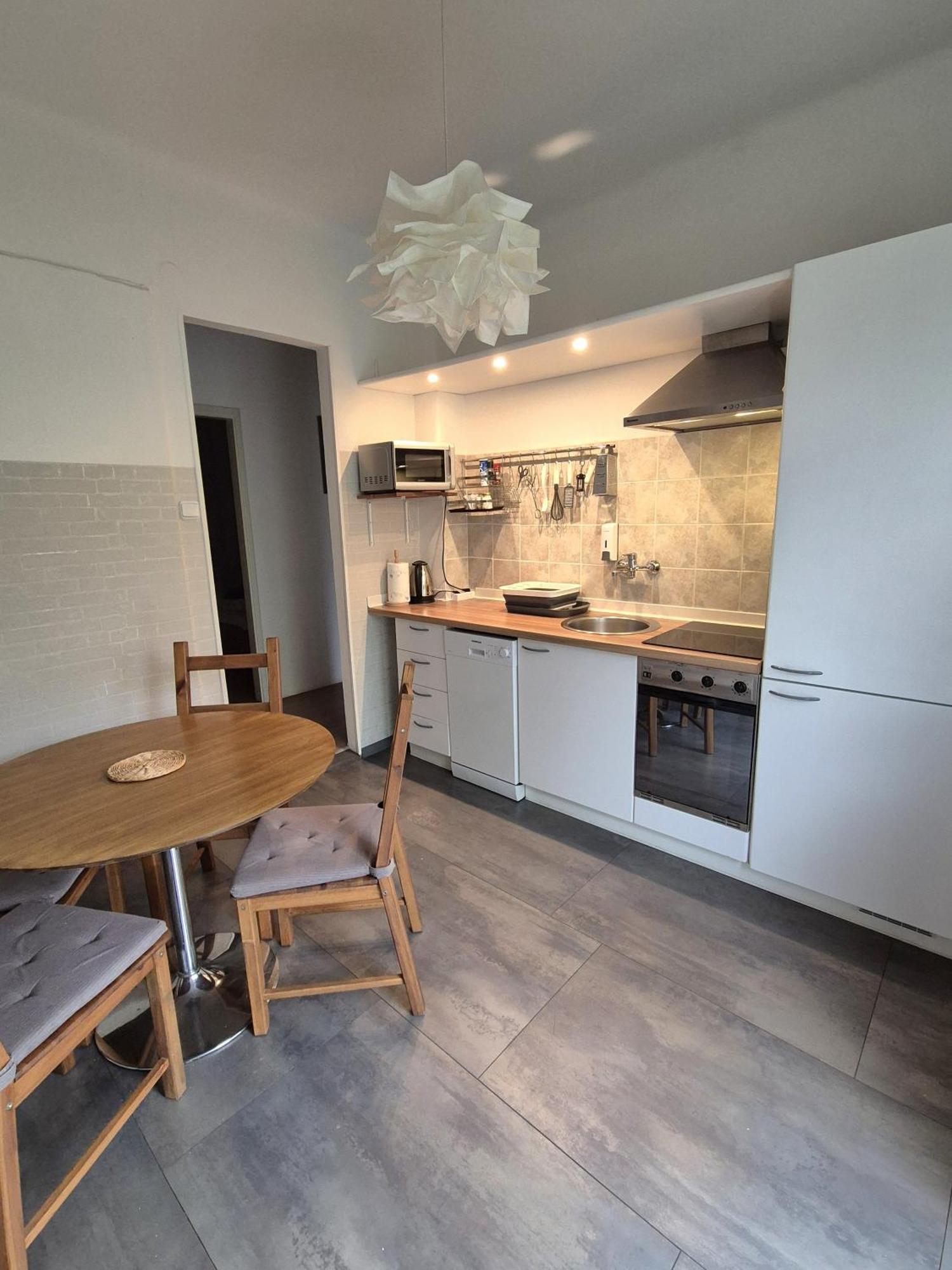 Apartamento West Capital - Free Private Parking Zagreb Exterior foto